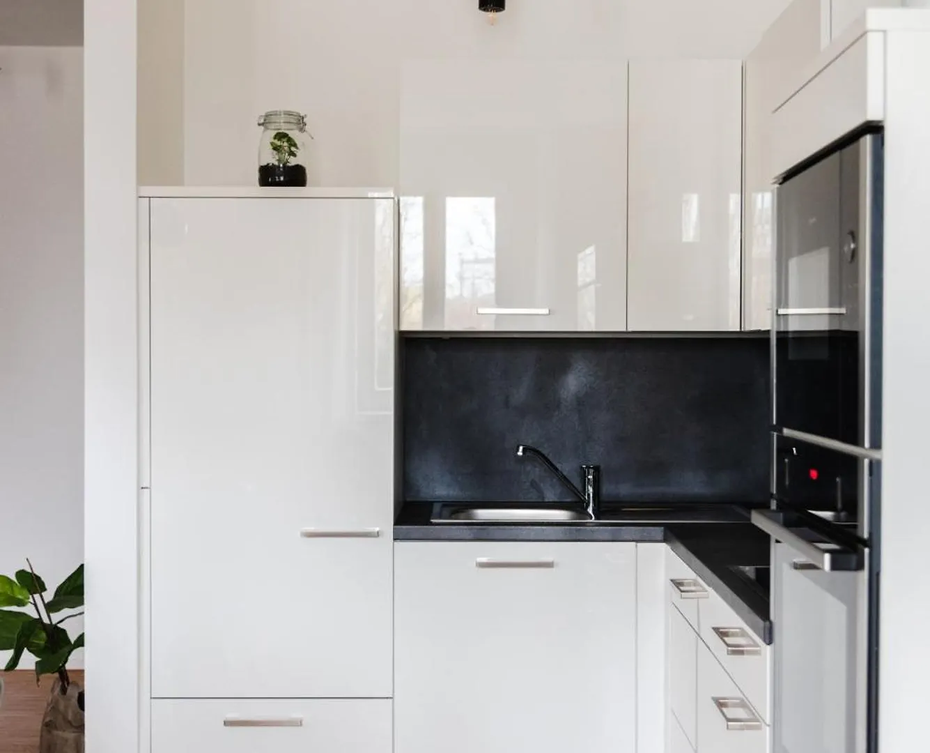 Hybrid Work-Play Retreat - 2Br, 1B Central Kreuzberg Berlino Appartamento