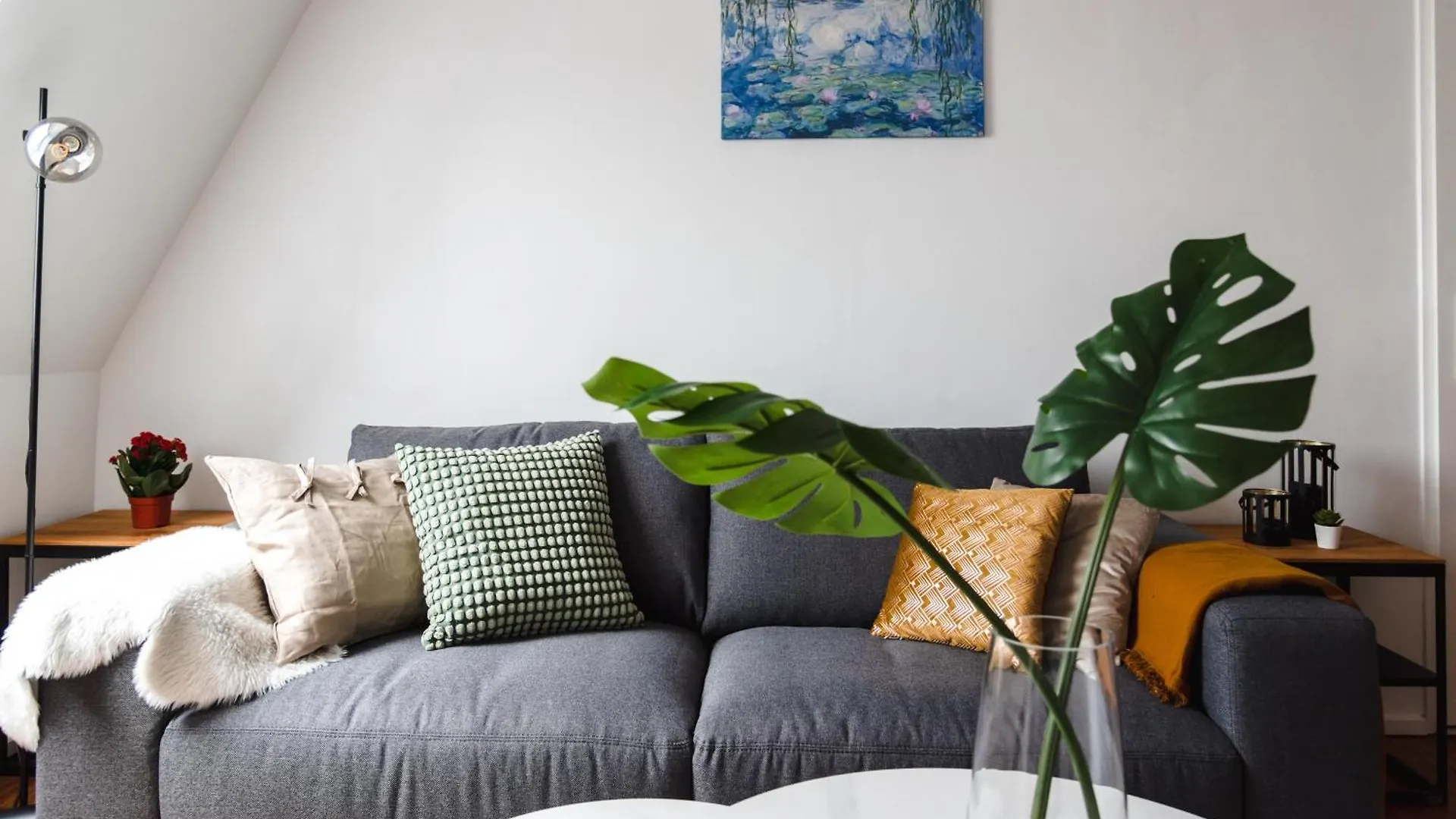 Hybrid Work-Play Retreat - 2Br, 1B Central Kreuzberg Berlino Germania