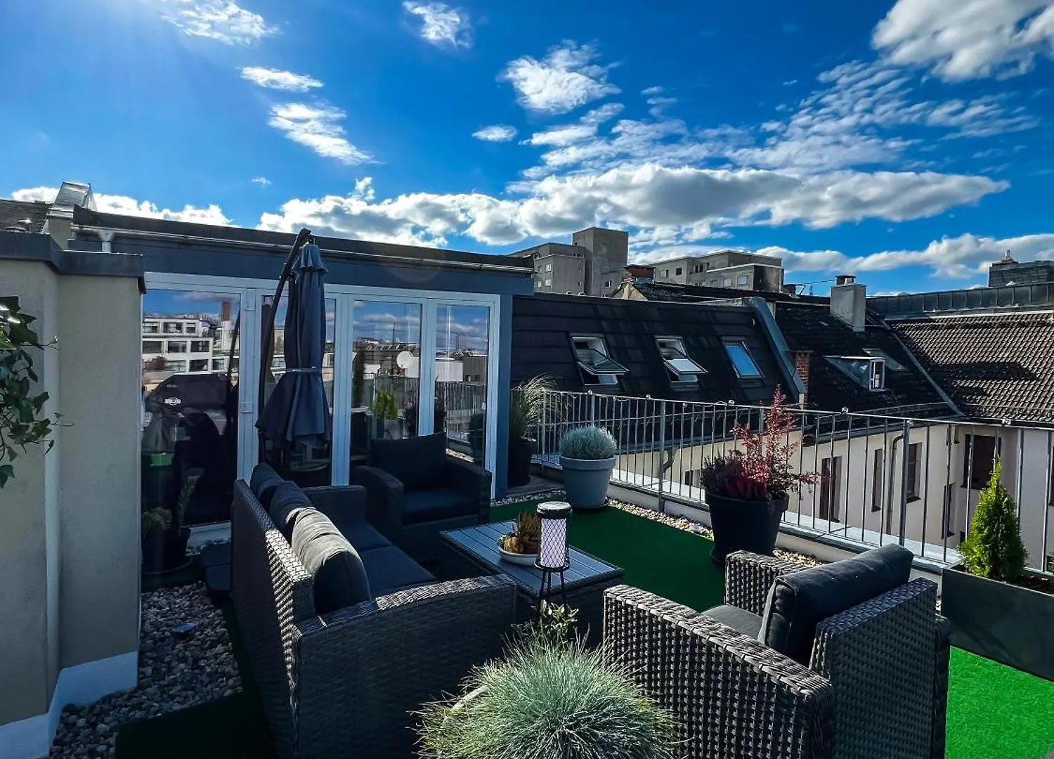 Hybrid Work-Play Retreat - 2Br, 1B Central Kreuzberg Berlino