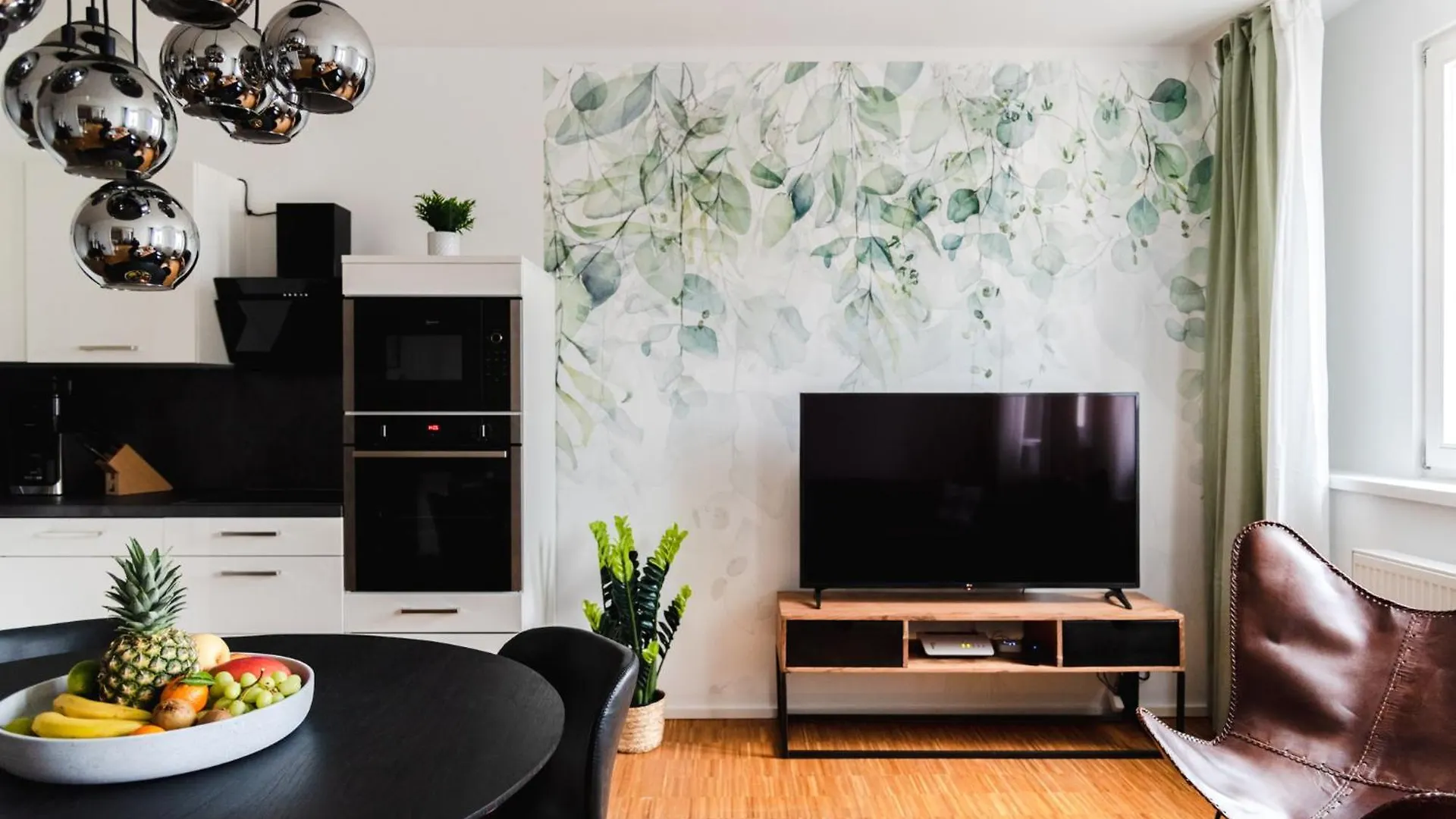 Hybrid Work-Play Retreat - 2Br, 1B Central Kreuzberg Berlin Apartament