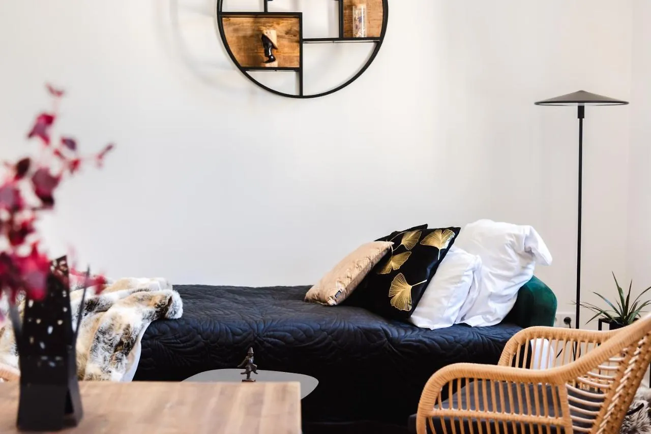 Hybrid Work-Play Retreat - 2Br, 1B Central Kreuzberg Berlin 0*,
